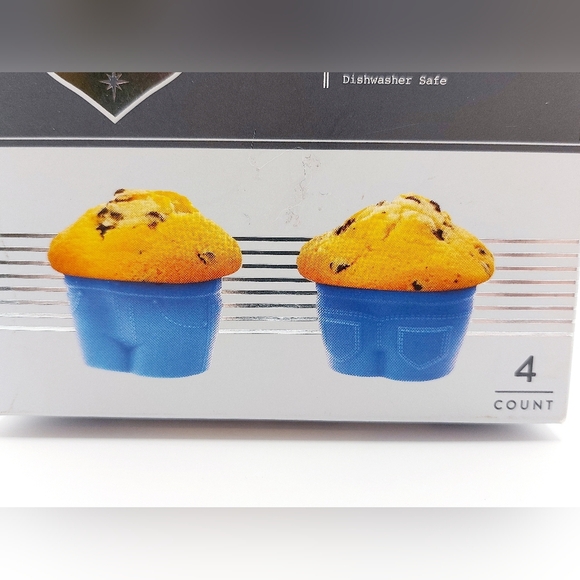 Dashing Gifts Silicone Cupcake Baking Cups‎ | Muffin Tops Set of 4 - Picture 2 of 5